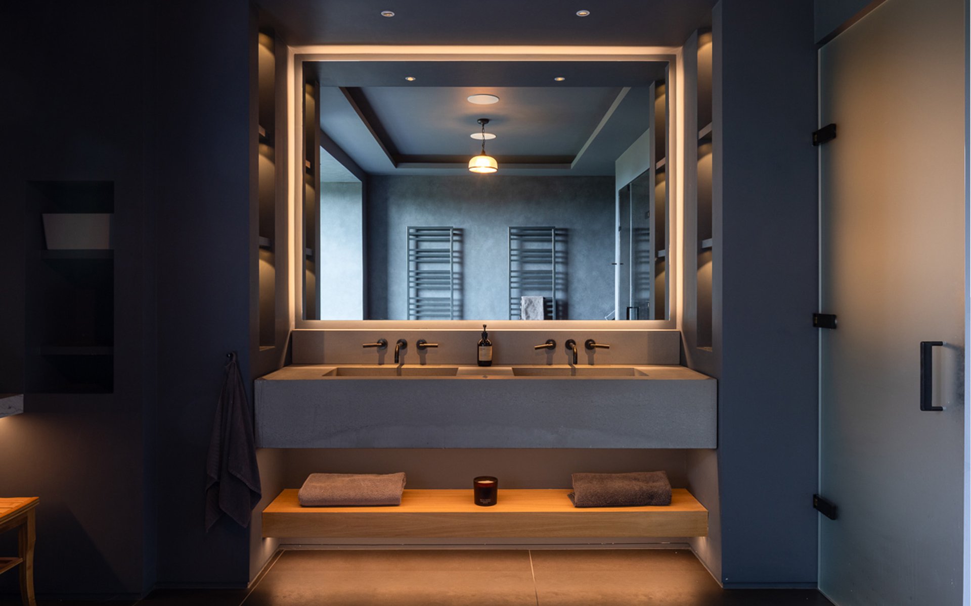 Dublin House: Slide 5