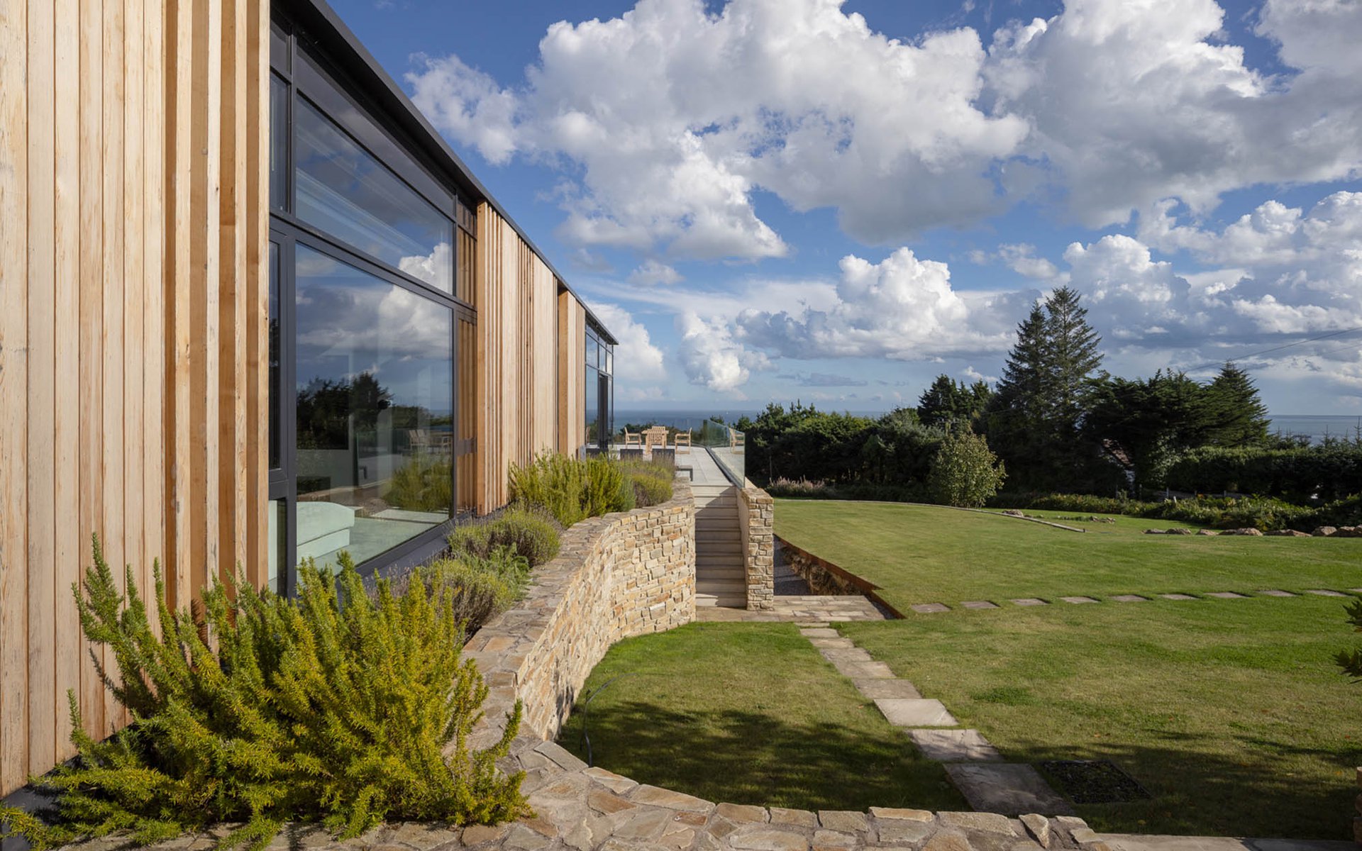 Dublin House: Slide 9